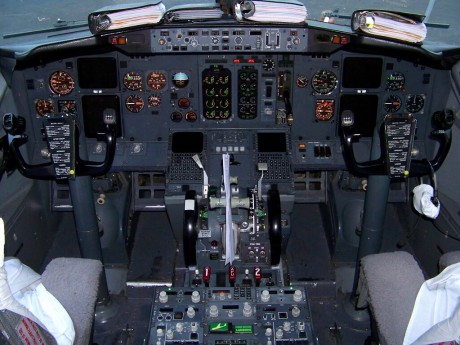 Kokpit 737-300